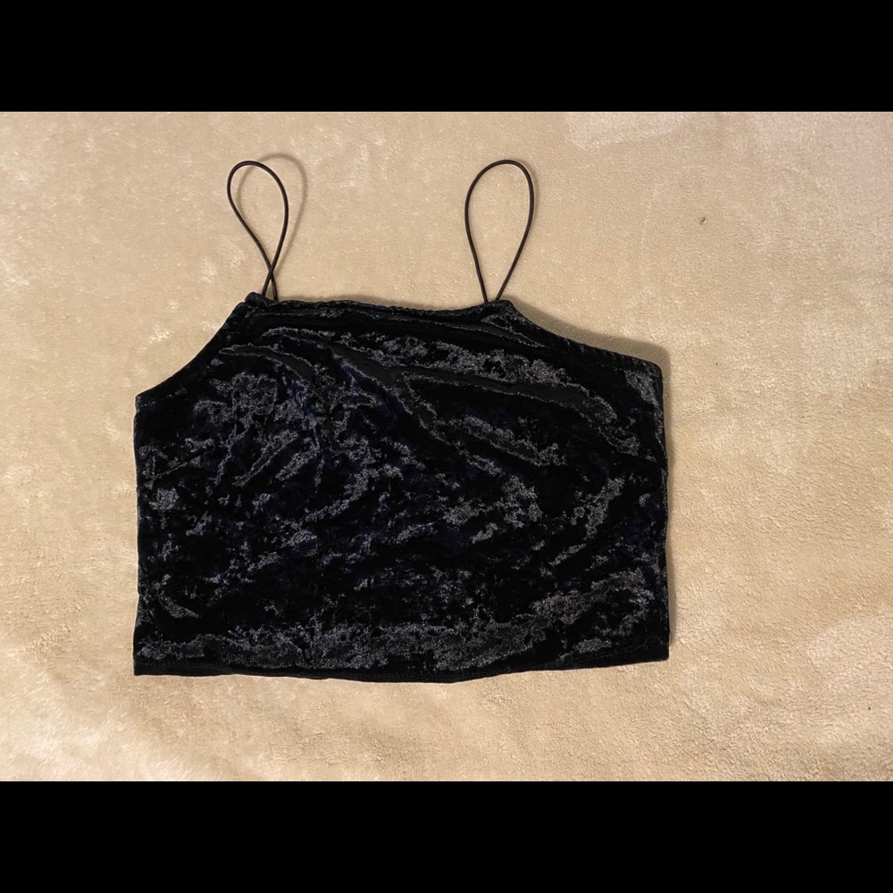 Spaghetti strap shirt
